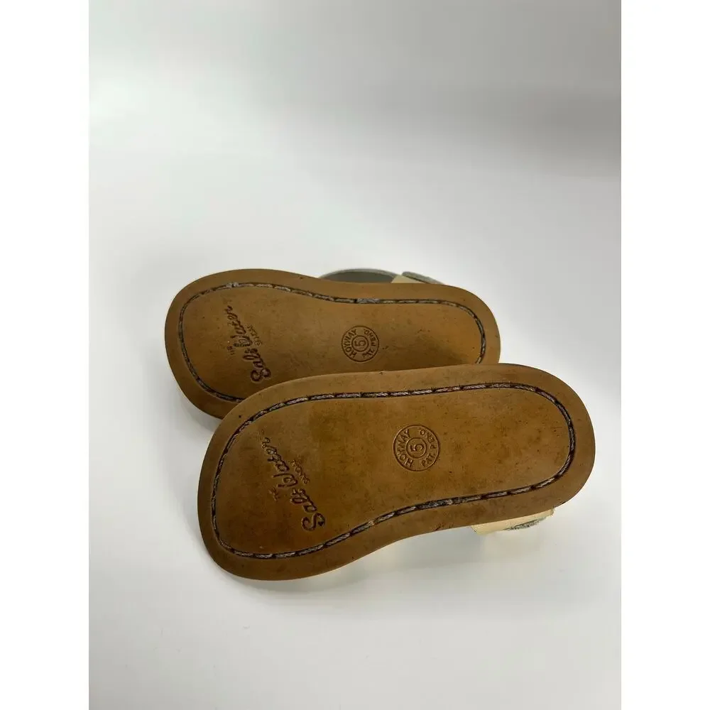 Salt Water Buckle Leather Sandals by Hoy Shoe Toddler Girls 5C Gold - Picture 4 of 6
